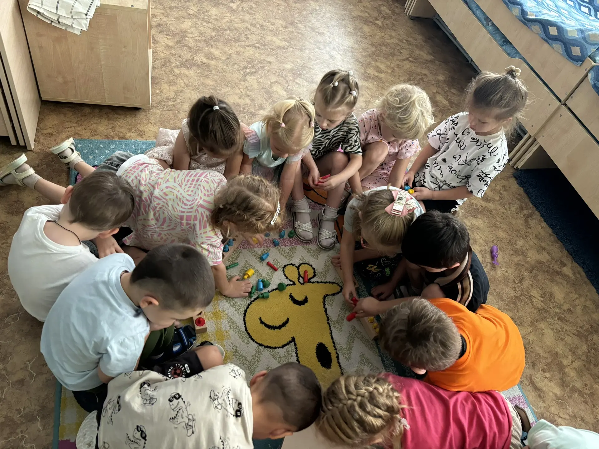 Математика в детском саду — это увлекательно! 🚑🚓🚒