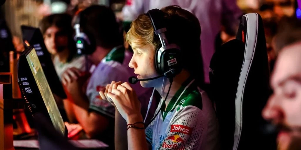 ↗️ Pimp сравнил m0NESY c Неймаром: «Не вижу, что он сможет превзойти donk или ZywOo»