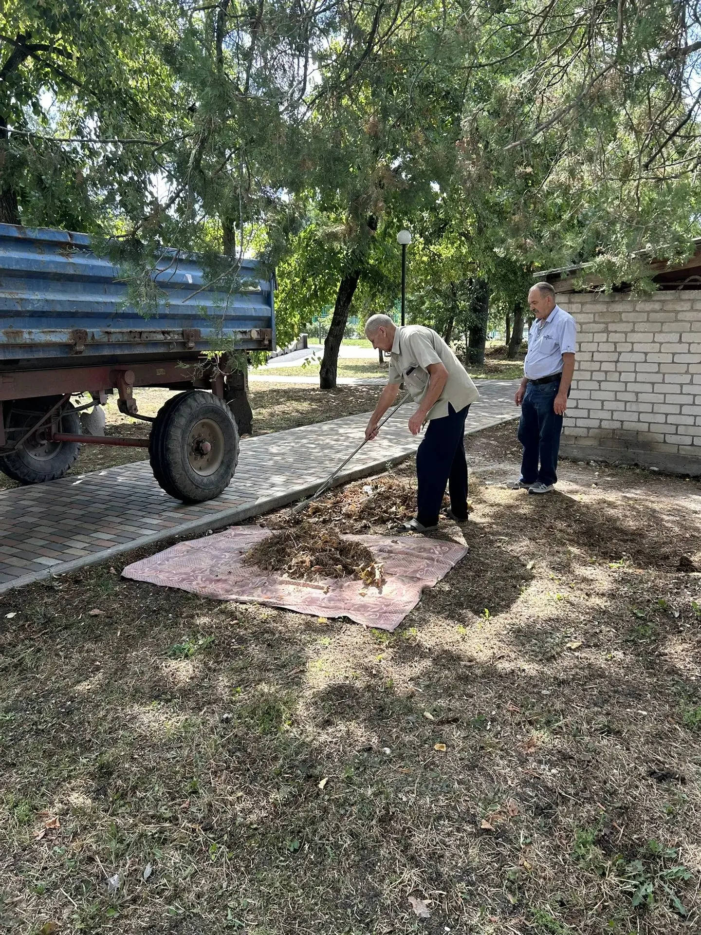Во всех населенных пунктах округа прошли еженедельные субботники.