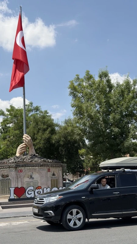 🇹🇷Семья из Сургутского района доехала на машине до Турции и покорила интернет