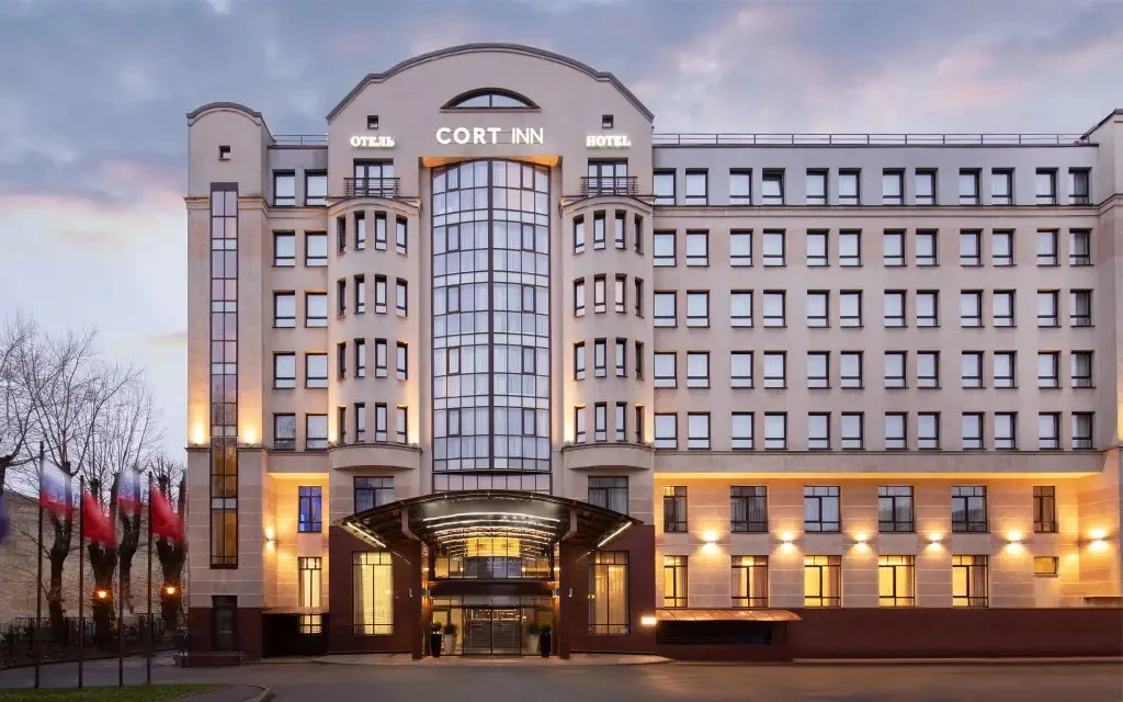 В Питер на майские из Тюмени  🏠 **COSMOS SAINT-PETERSBURG PRIBALTIYSKAYA HOTEL (EX. PARK INN PRIBALT