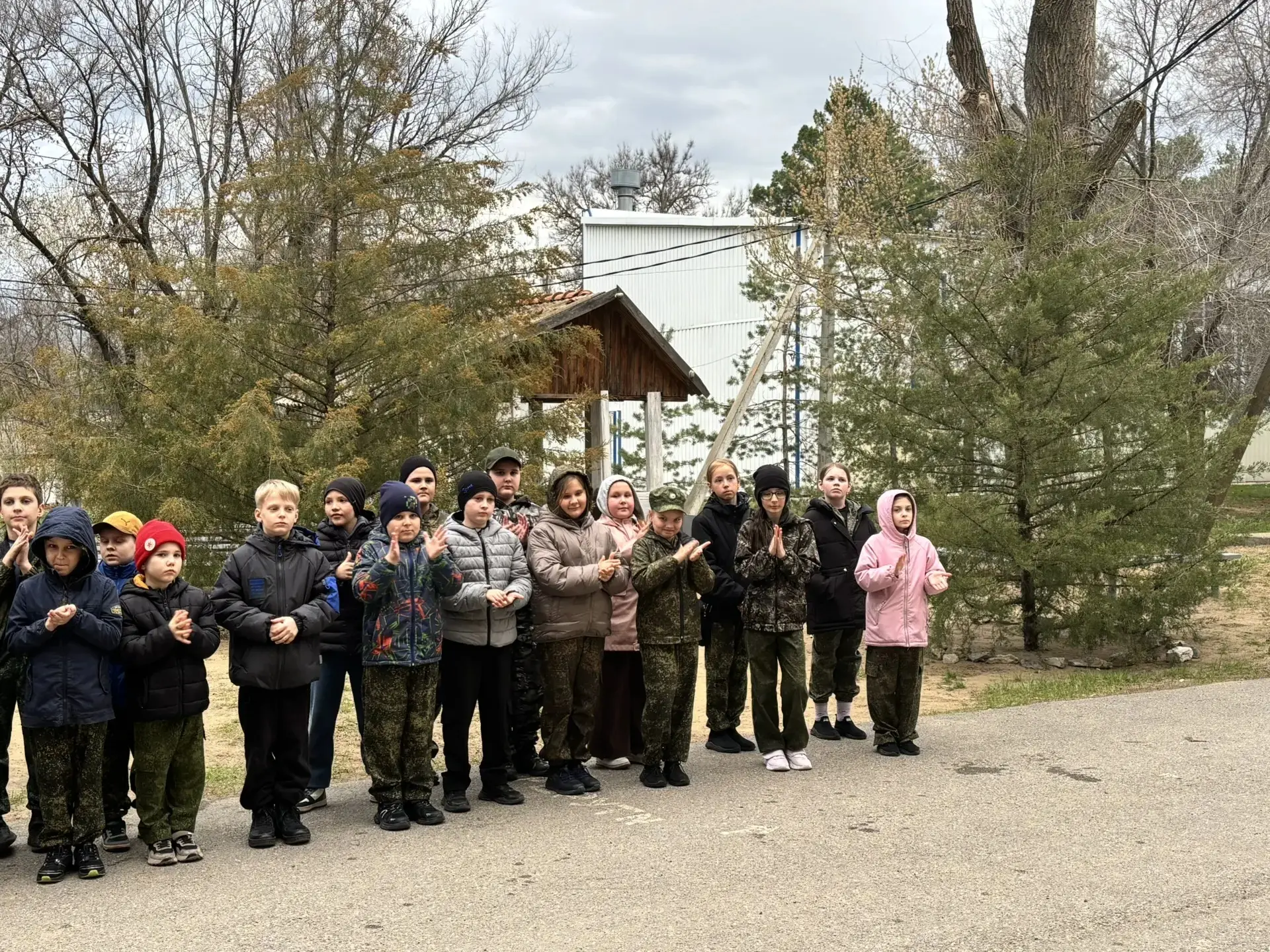 На весенних каникулах наши ребята отдыхают в санатории Качалинский. Спортивные каникулы - это КЛАССН