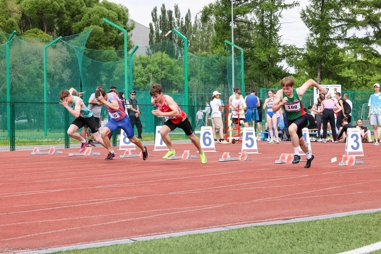 🏃‍♀Сегодня, 18 июня, на стадионе СибГУФК пройдут областные соревнования по легкой атле...