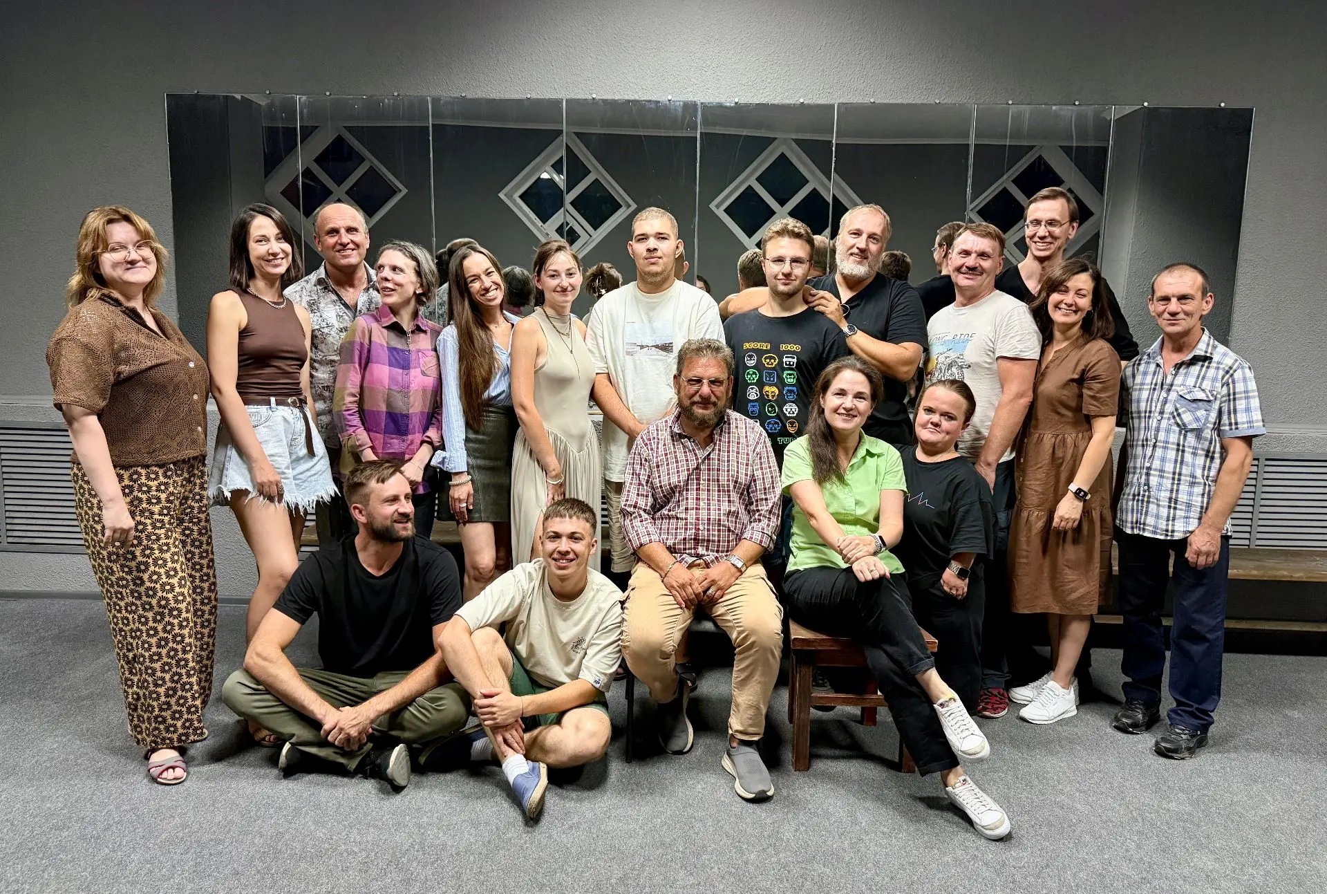 ✨ В «Театре равных» прошел сбор труппы в преддверии XIII театрального сезона 🎭