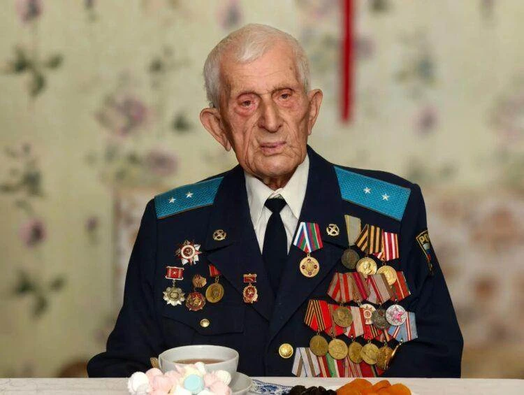 Почётному гражданину Казани Петру Чирвону исполнилось 100 лет