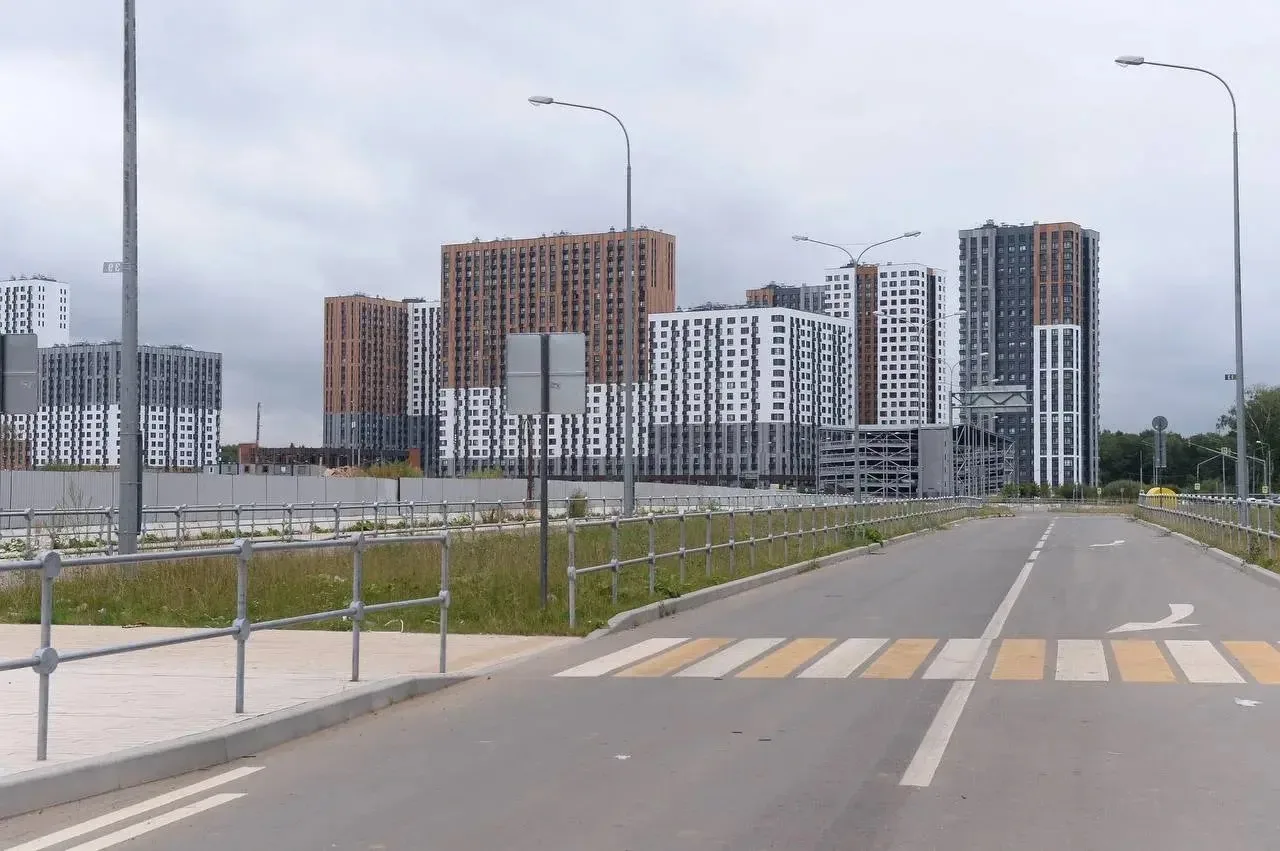 🛠 В Филимонковском районе начали перенос сетей для дороги между микрорайонами
