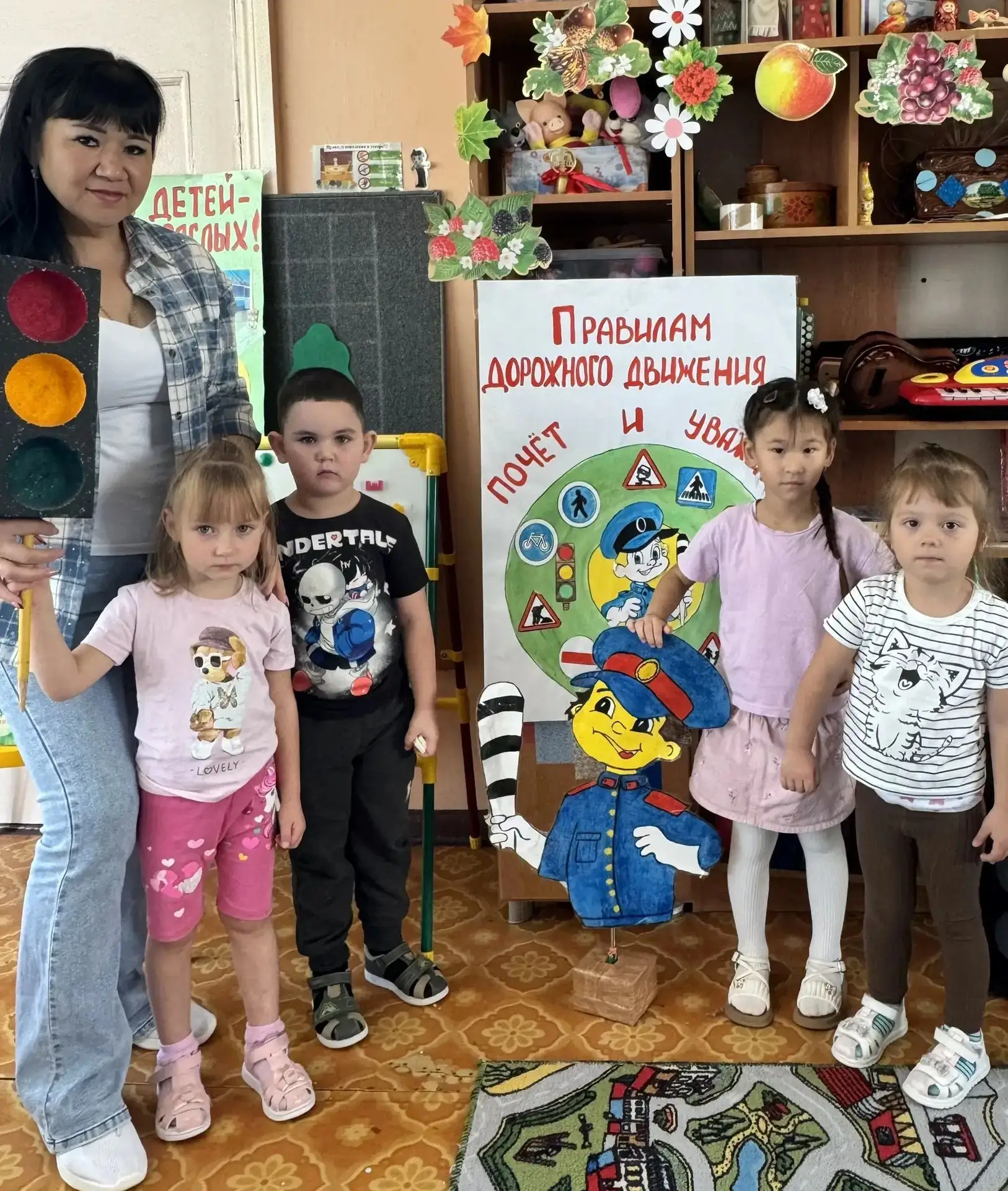 В МДОУ «Детский сад п. Пробуждение» в средней группе 2 проходит Всероссийская неделя бе...