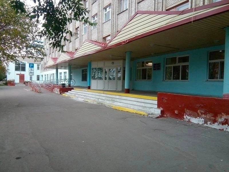 Поликлинику №5 четвертый год не могут отремонтировать, ее пациентов принимают в здании ...
