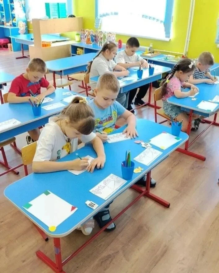 В нашем детском саду "Теремок" продолжает работать дополнительная общеразвивающая прогр...
