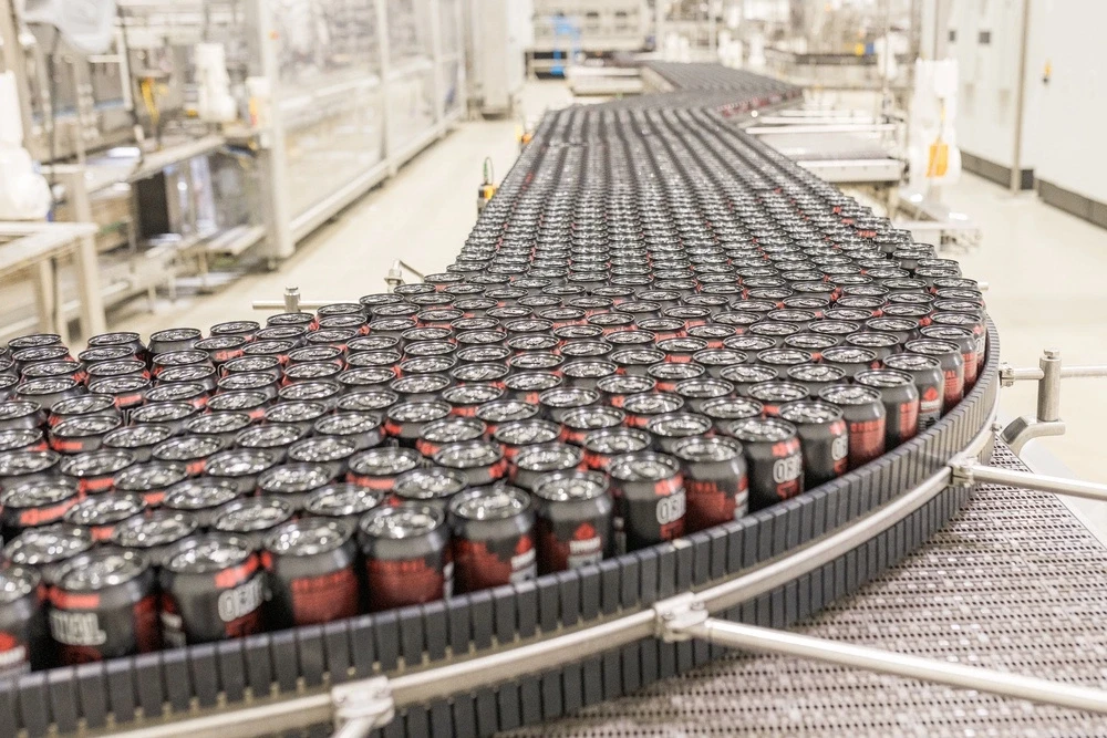 Крупнейший завод Coca-Cola горит под Киевом