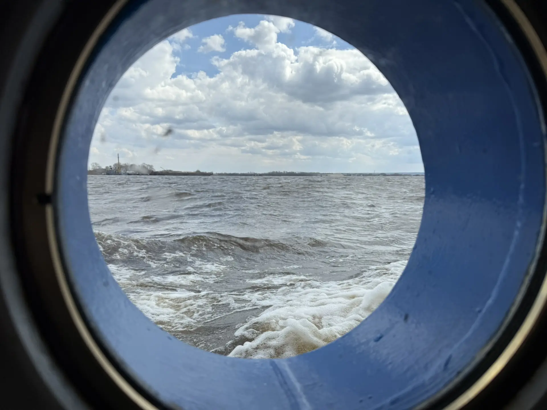🌊⛴️