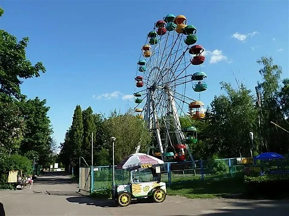 🥲 На состояние колеса обозрения жалуются горожане

Жители Орла обеспокоены внешним видом колеса обо
