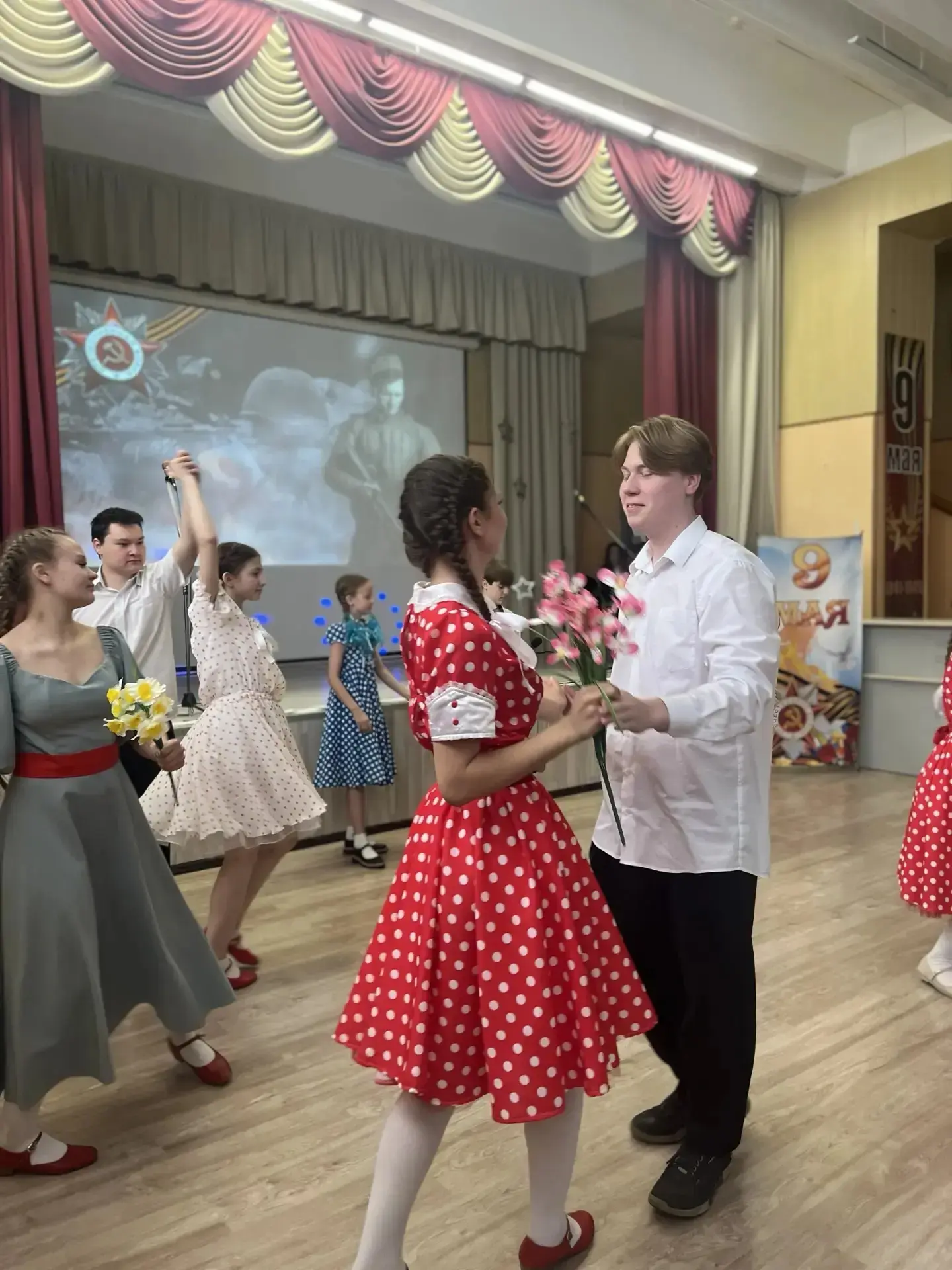 МБОУ Голицынская СОШ 2 🎉 Праздничный концерт в честь Великой Победы! 🎉  В нашей школе состоялся боль