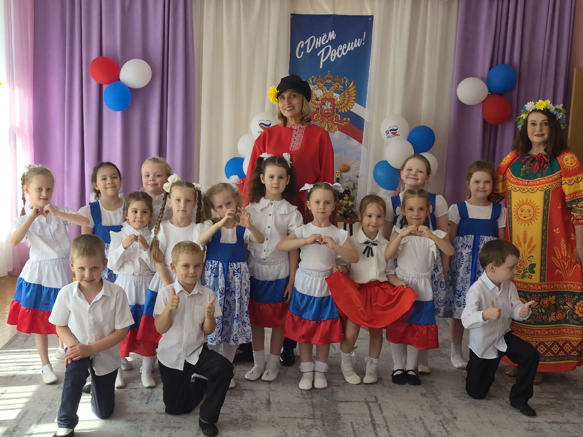 🇷🇺 Сегодня, в преддверии Дня России, у нас царит настоящая сказочная атмосфера! 🇷🇺

В гости к на
