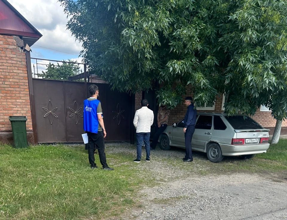 👥Сотрудники администрации совместно со специалистами газовой службы и городского водок...