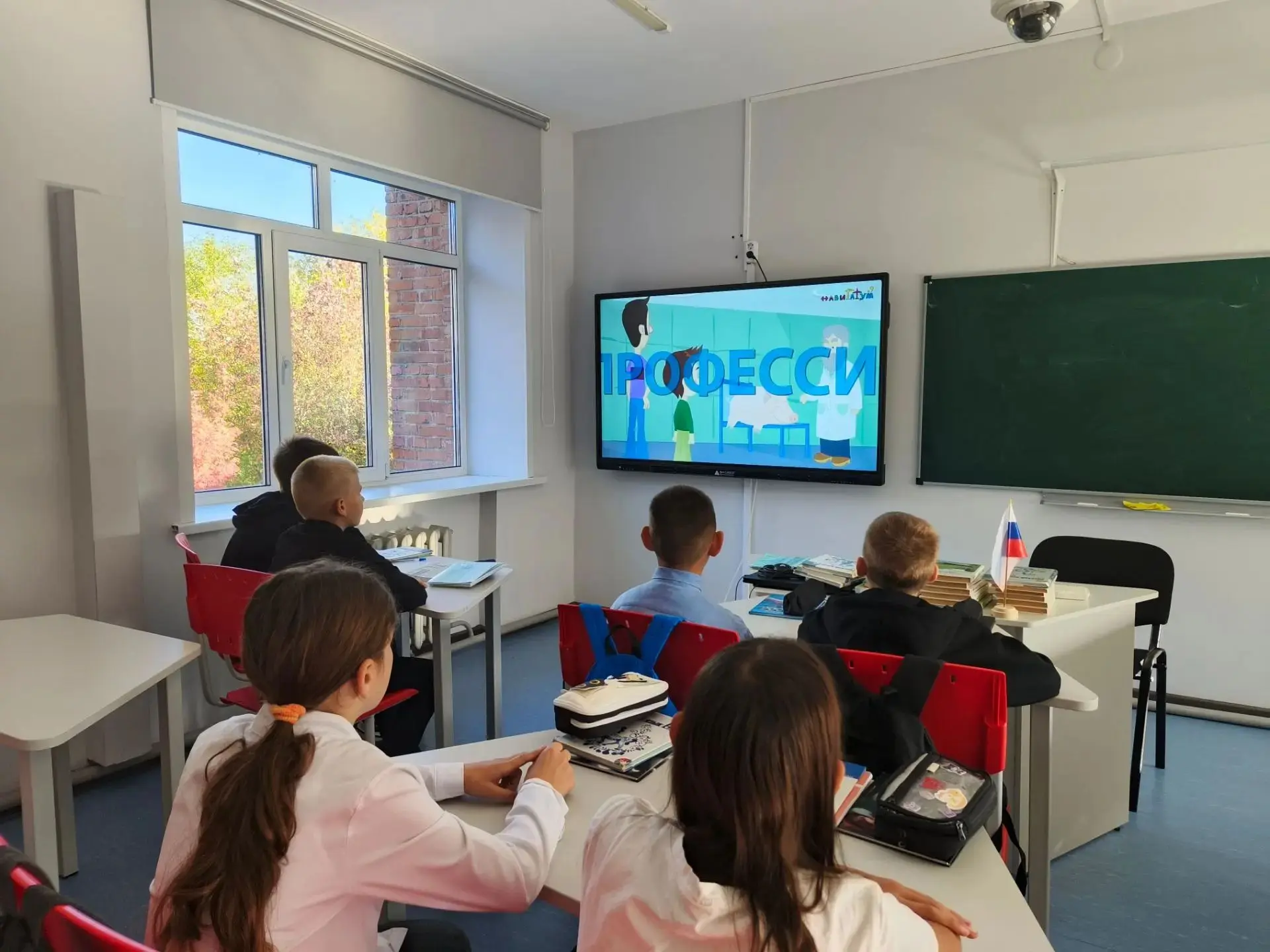 🩺 Сегодня в 5 классе на «Сто дорог — одна моя» говорили про ветеринаров! 🐶