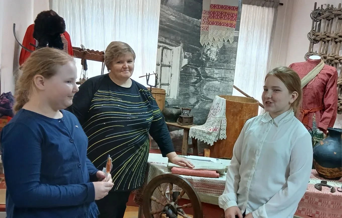 📌     Путешествие в профессии минувших лет