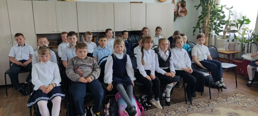 В Покровском филиале состоялся концерт, приуроченный ко Дню славянской  письменности и ...