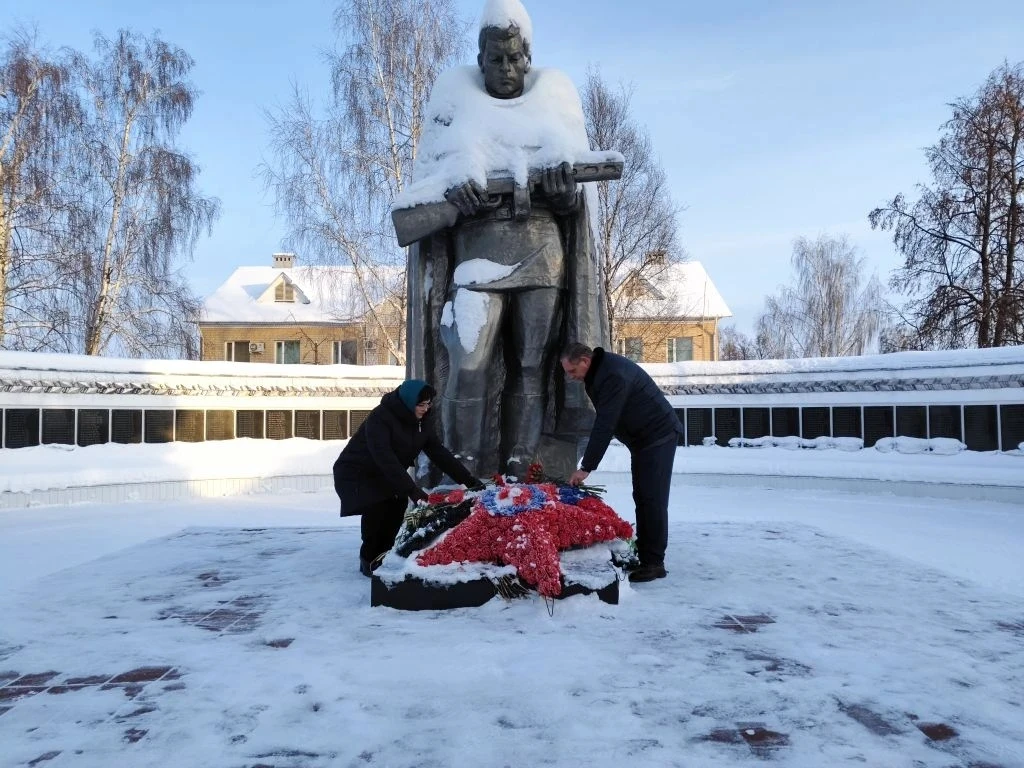 День памяти блокады Ленинграда отмечается 27 января. Этот день символизирует окончание блокады город