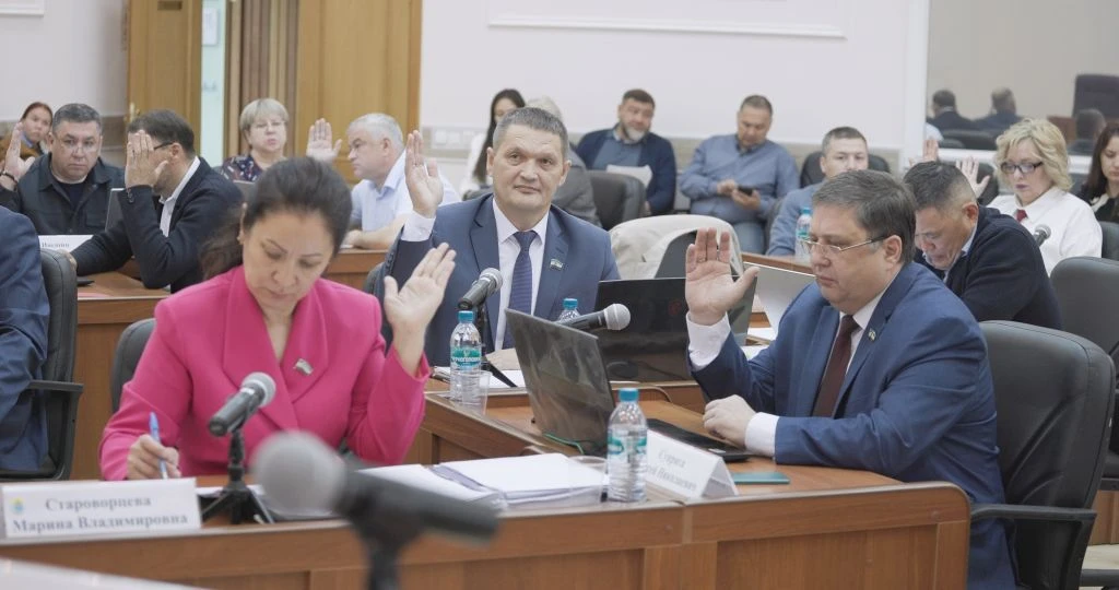На летней сессии Эвенкийского райсовета рассмотрели вопрос обеспечения населения Илимпи...