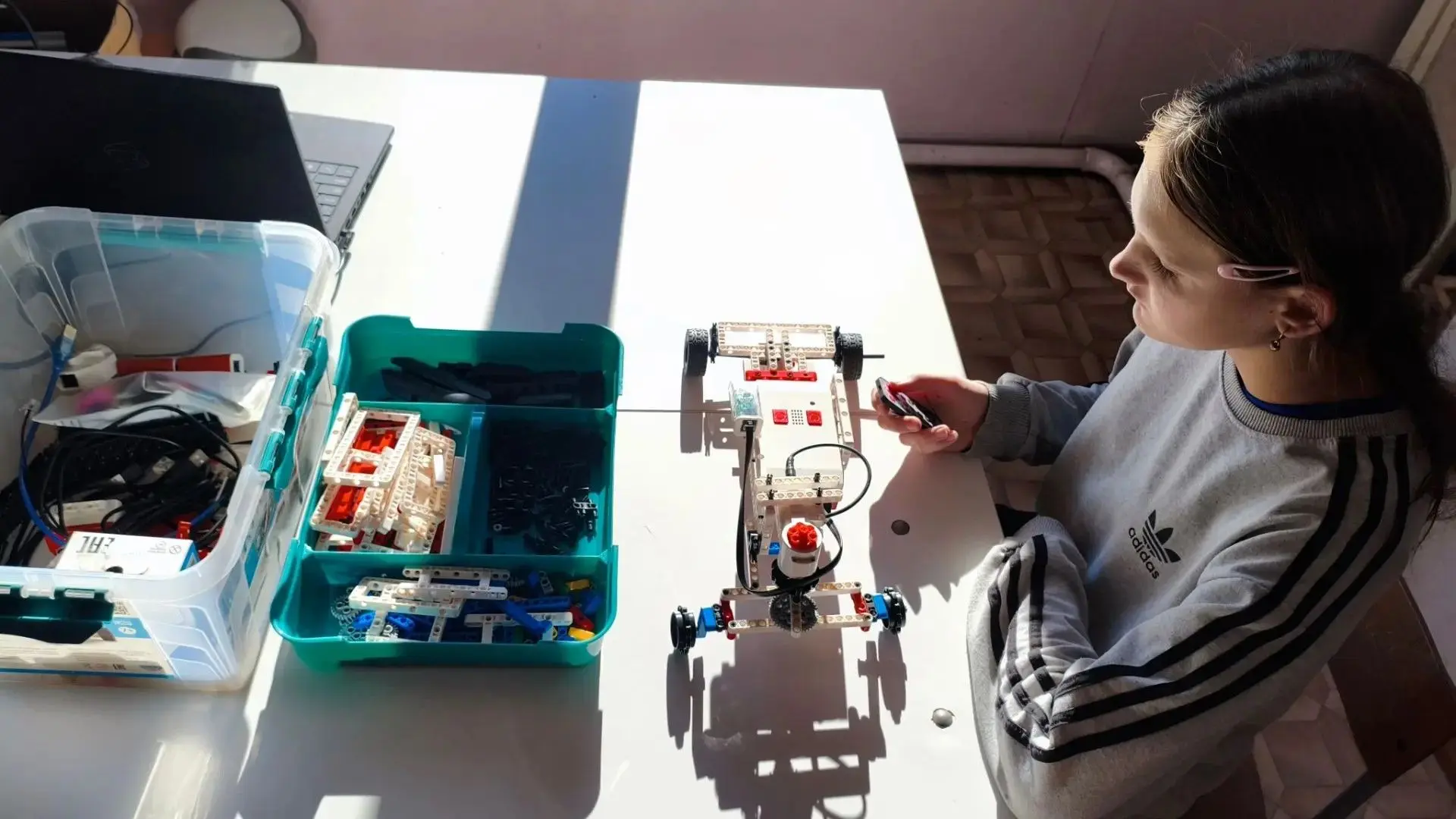 Верх-Бийская ООШ: 🤖 Новость с урока робототехники
