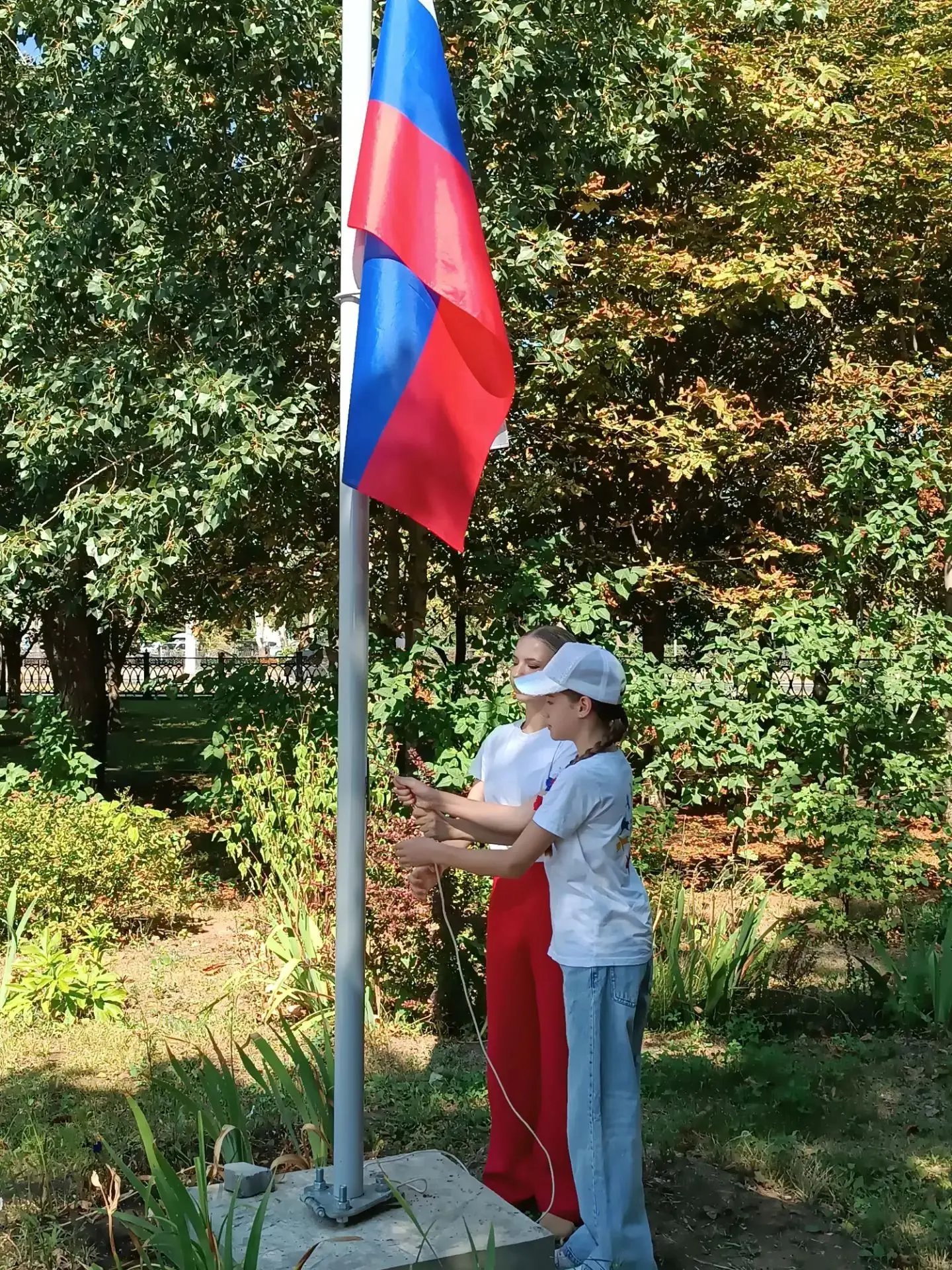 🇷🇺 День Государственного флага России в парке «Семейный»!