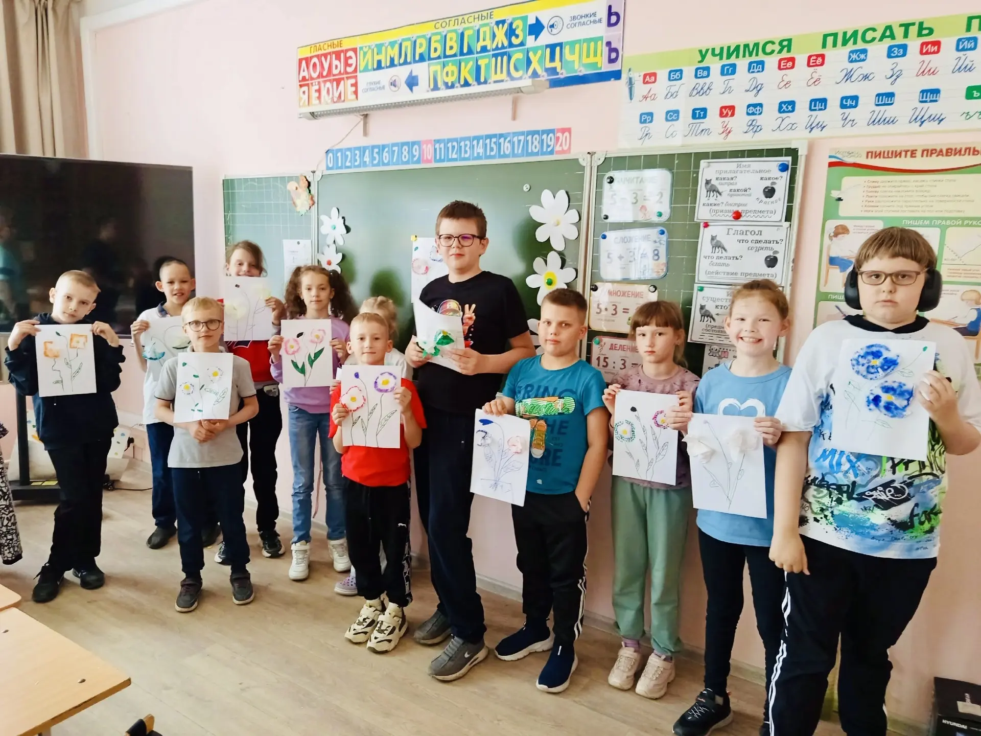 🌺 Мастер-класс по созданию цветов из салфеток и пластилина

🙌 Под руководством Булдаковой Александ