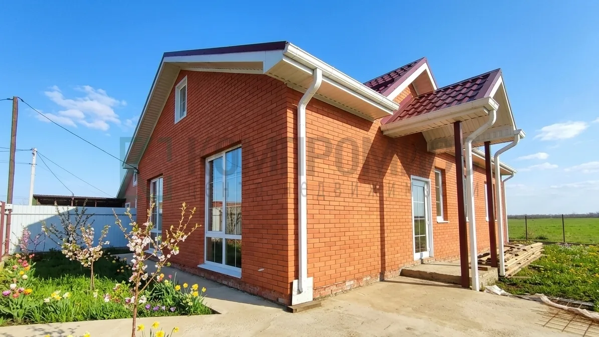 🏠 ID 133423756 Адрес: Краснодарский край, Динской р-н, ст-ца Динская  📍 Новый дом под ремонт с удачн