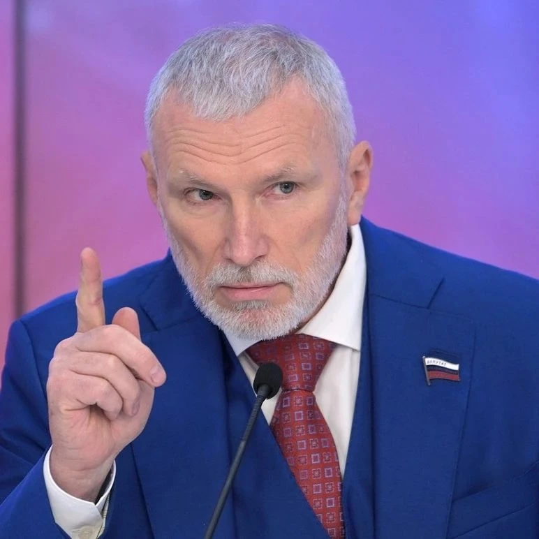 ❗ В Госдуме поддержали предложение о смертной казни для бойцов ВСУ 
 
"Всех украинцев, совершавших в