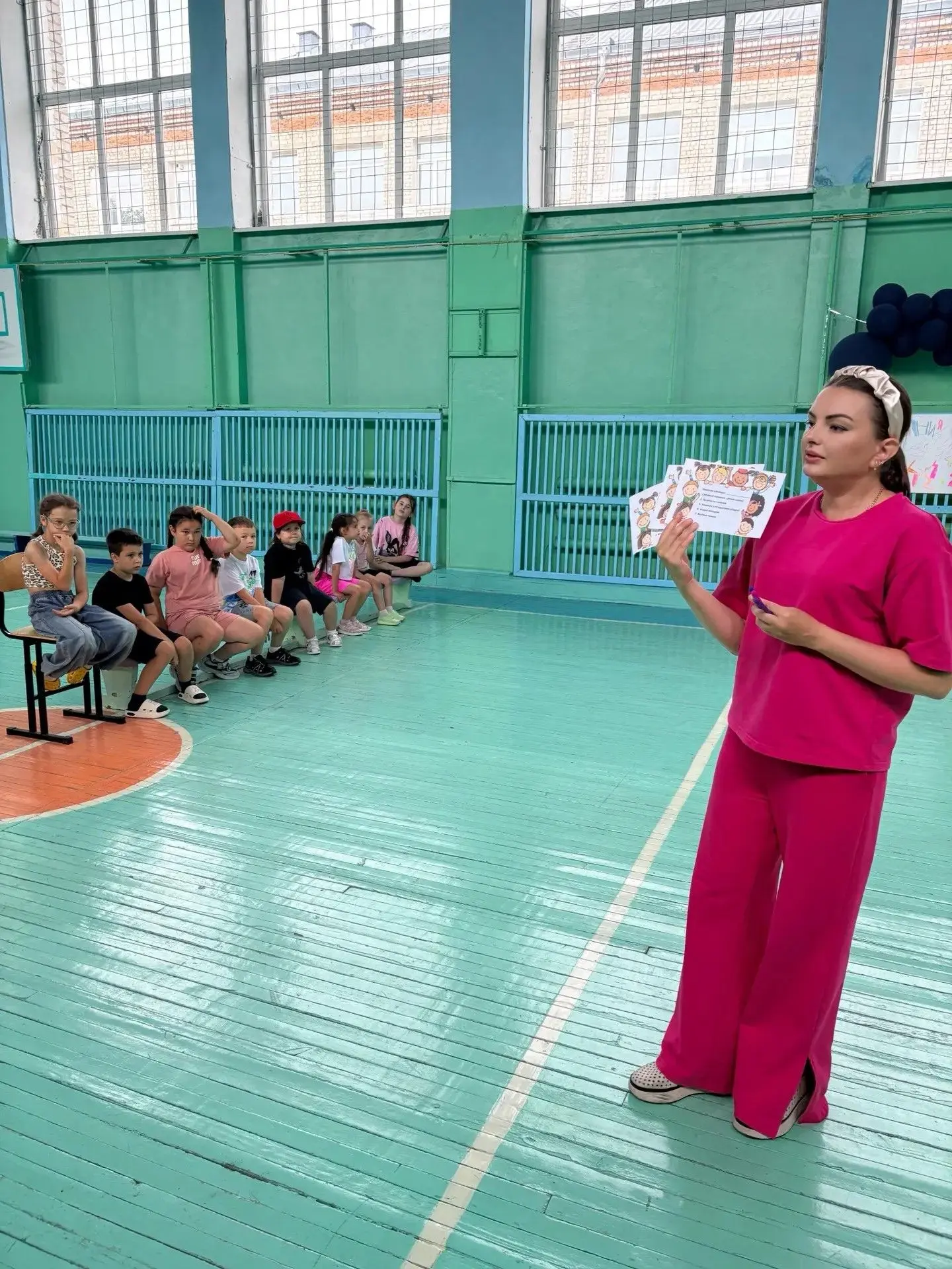 Второй день в пришкольном лагере «Время Первых» отряда "Молния" прошел под девизом  "Вн...