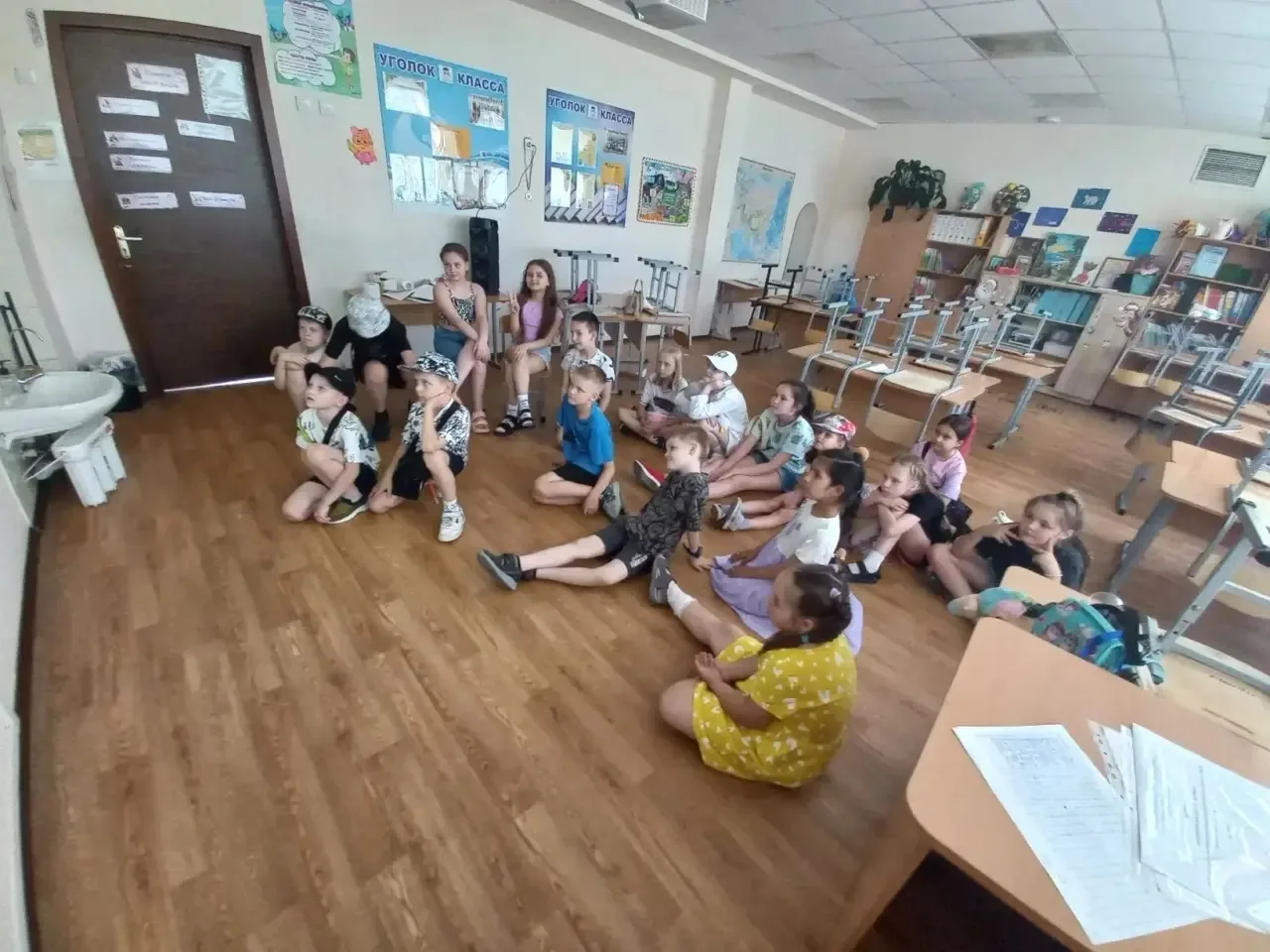 ☀️✨ «Впечатления в движении: лето с Первыми!» ✨☀️

Пришкольный лагерь «Солнышко» 🌞 вовсю радует реб