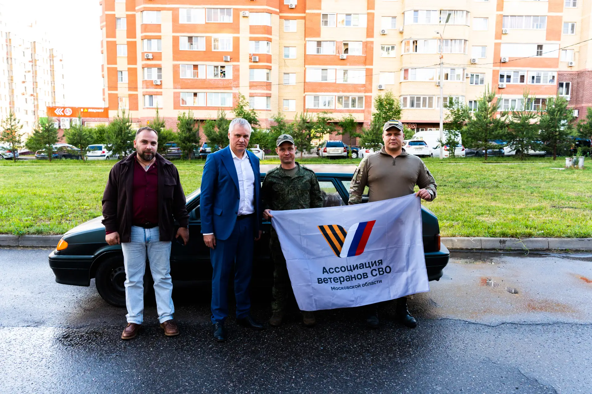 Продолжаем поддерживать наших ребят, которые сейчас находятся на передовой.