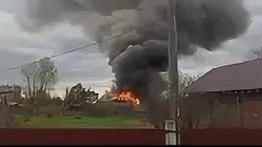 Молния вызвала сильный пожар в области