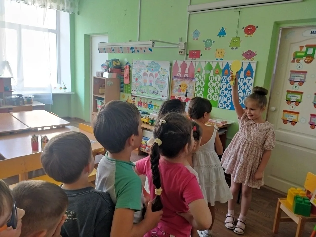 Безопасность - это важно.Поэтому в детском саду так много внимания уделяется этой теме....
