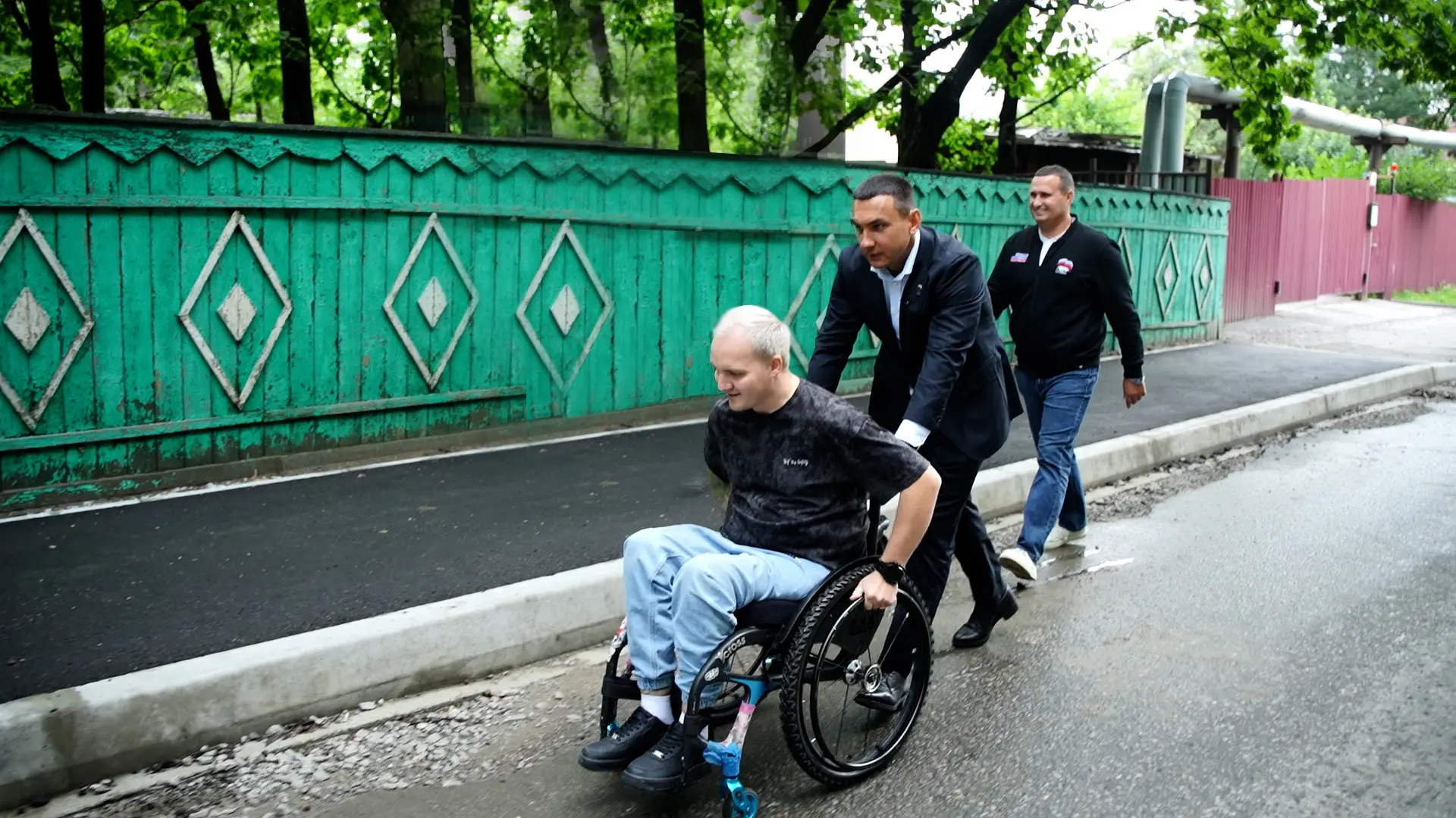 Дорога к санаторию. Одной проблемой меньше!