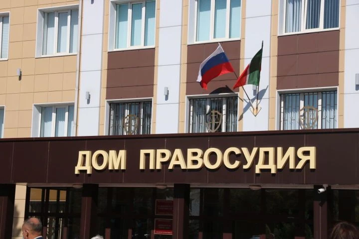 Лениногорскида исерек хәлдә машина йөртүчене 10 тәүлеккә кулга алганнар
