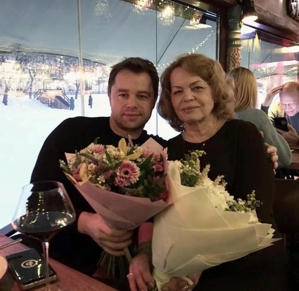 Виталий Гогунский, предположительно, может скрывать доходы с помощью матери — эксклюзив...