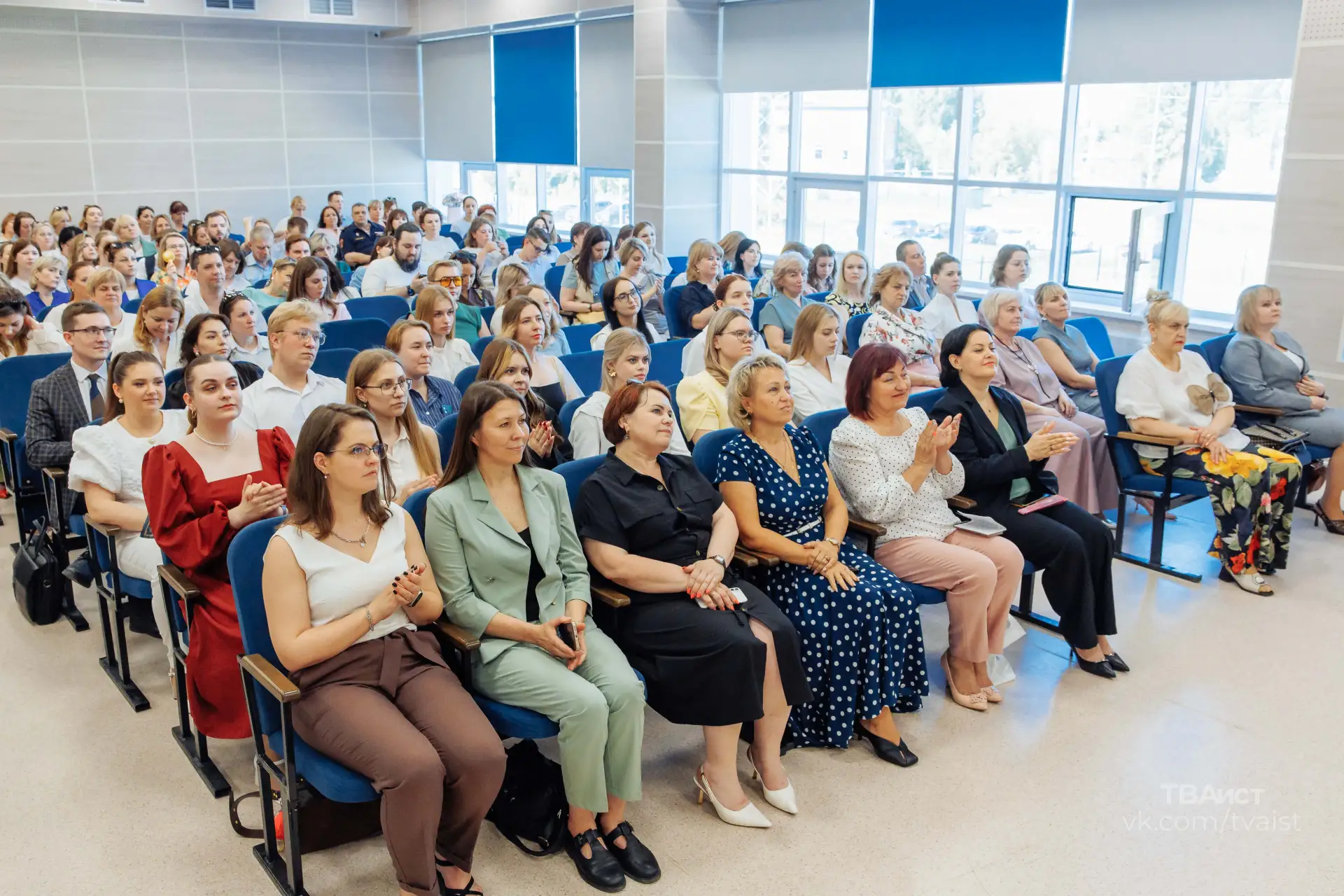 💥Лучшие в сфере образования в 2025 - 2026 учебном году💯  🏆Вчера в зале МОУ Дрезненской СОШ № 1 честв