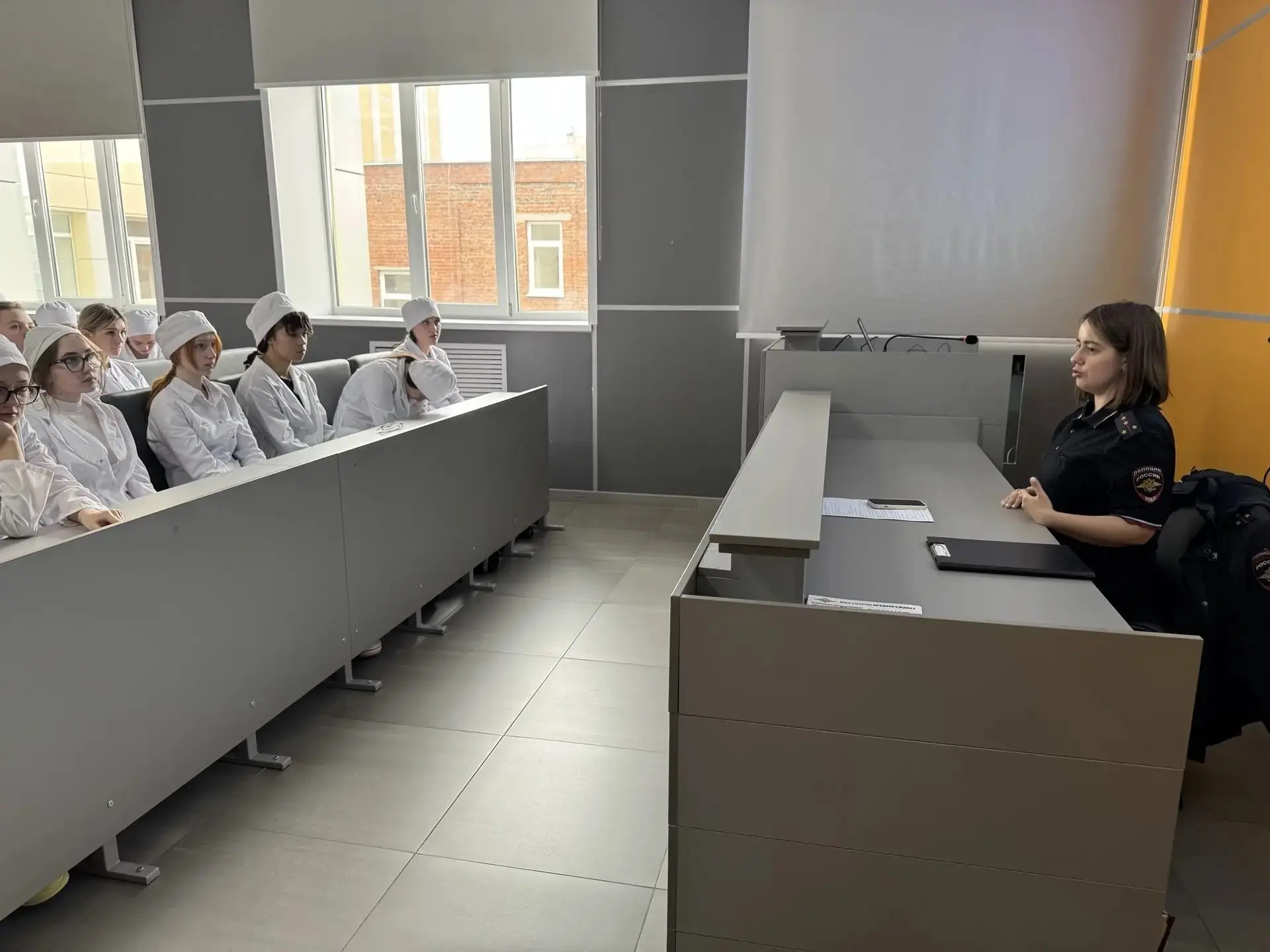 «Кибербезопасность — наш цифровой щит!»

В современном мире, где цифровые технологии проникли во все