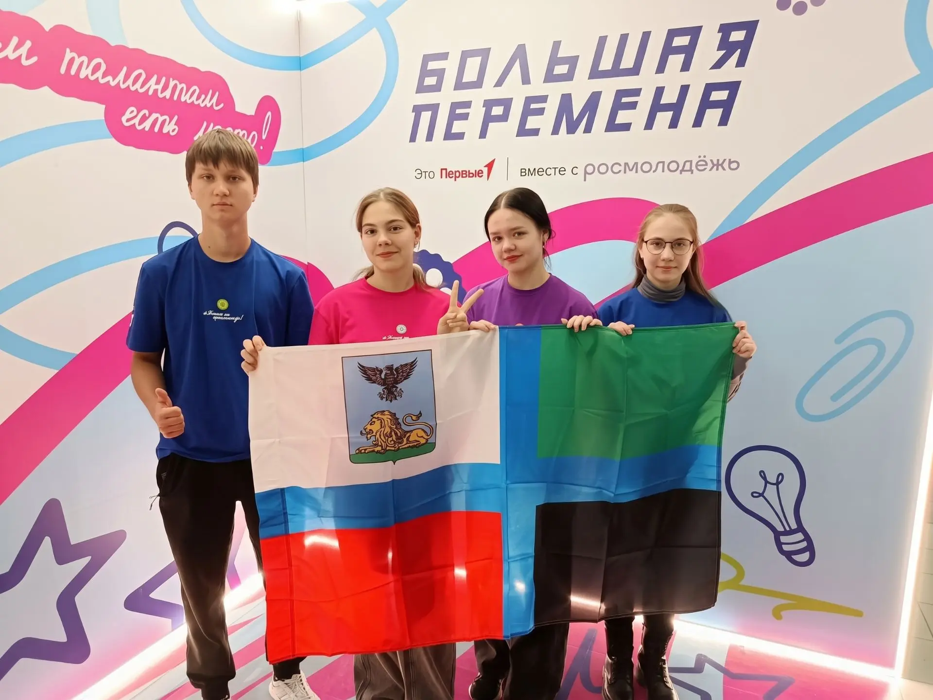 Держим кулачки за наших!✊️