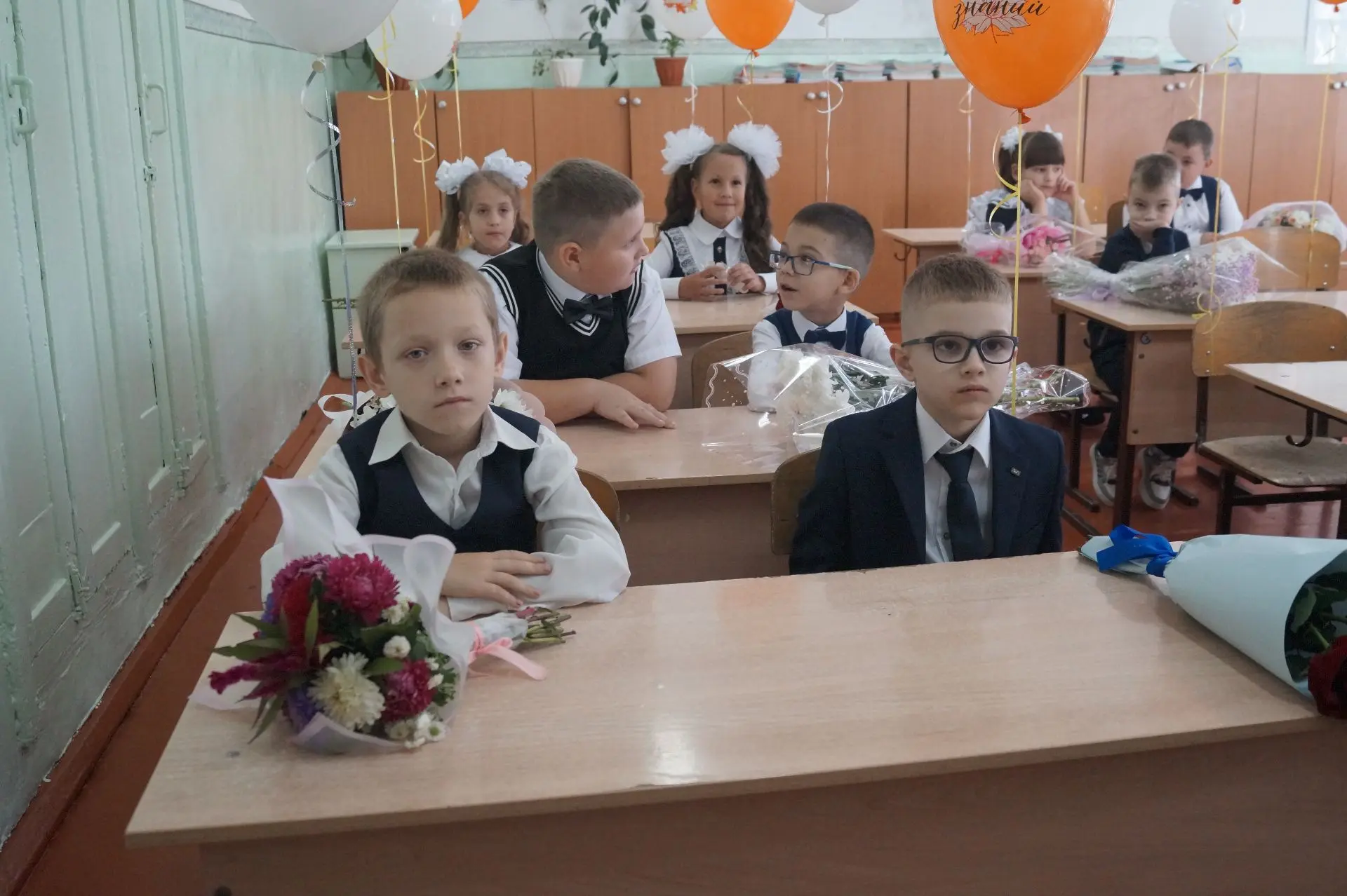 Уважаемые школьники и студенты! Дорогие учителя, педагоги и родители Тарского района!