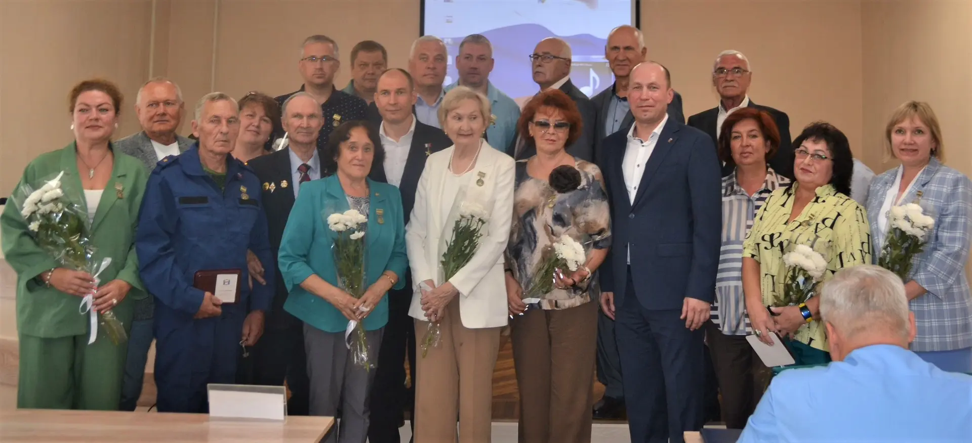 Наша гордость💪                                 В администрации Октябрьского округа про...