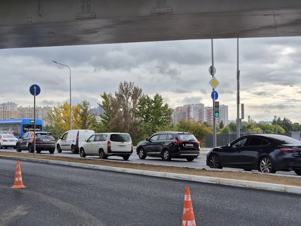 🚥Новый светофор с циклом проезда в 12 секунд установили на Бакинской улице