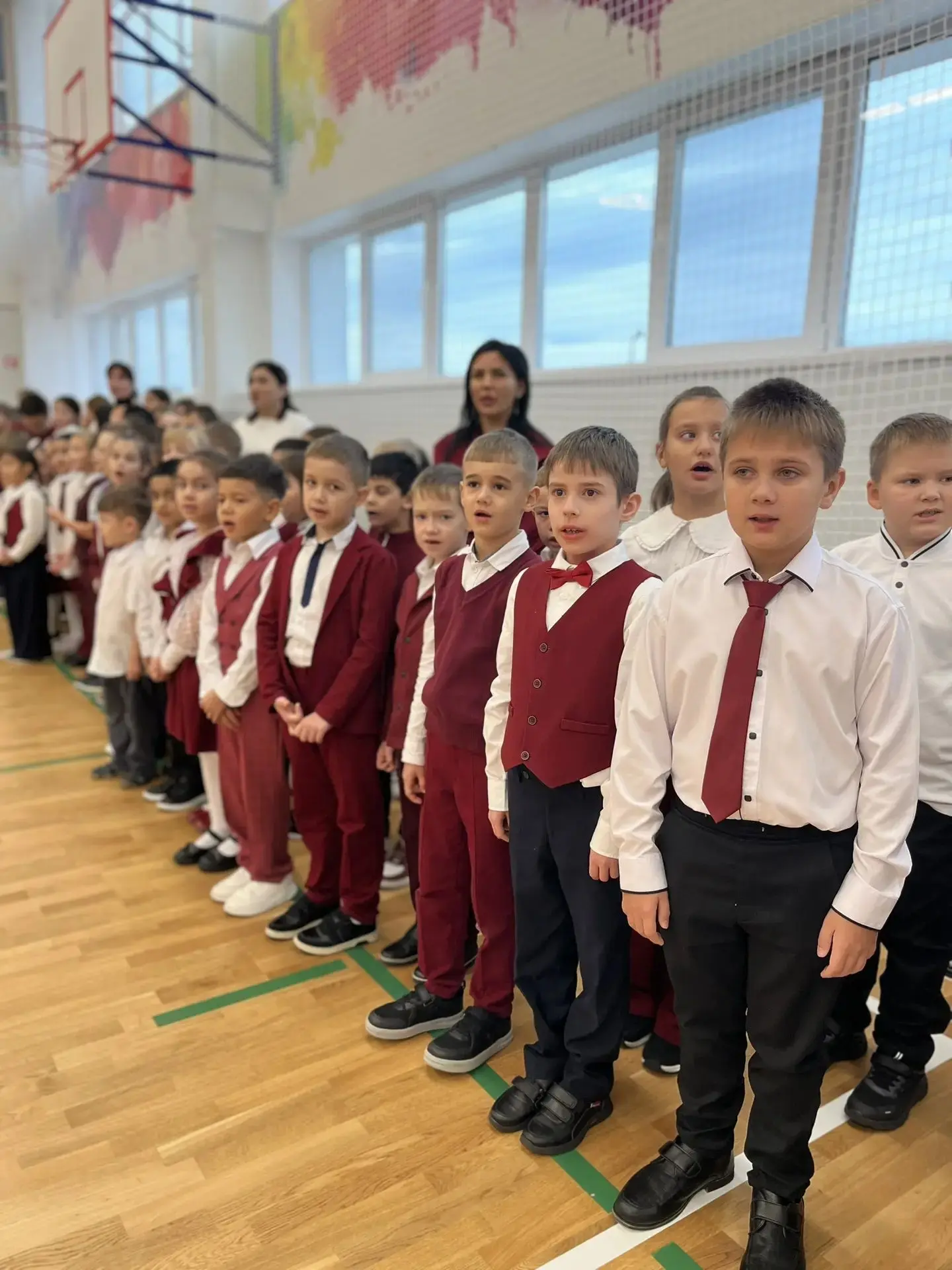 🎉 Торжественная линейка, посвящённая Дню учителя! 🎉