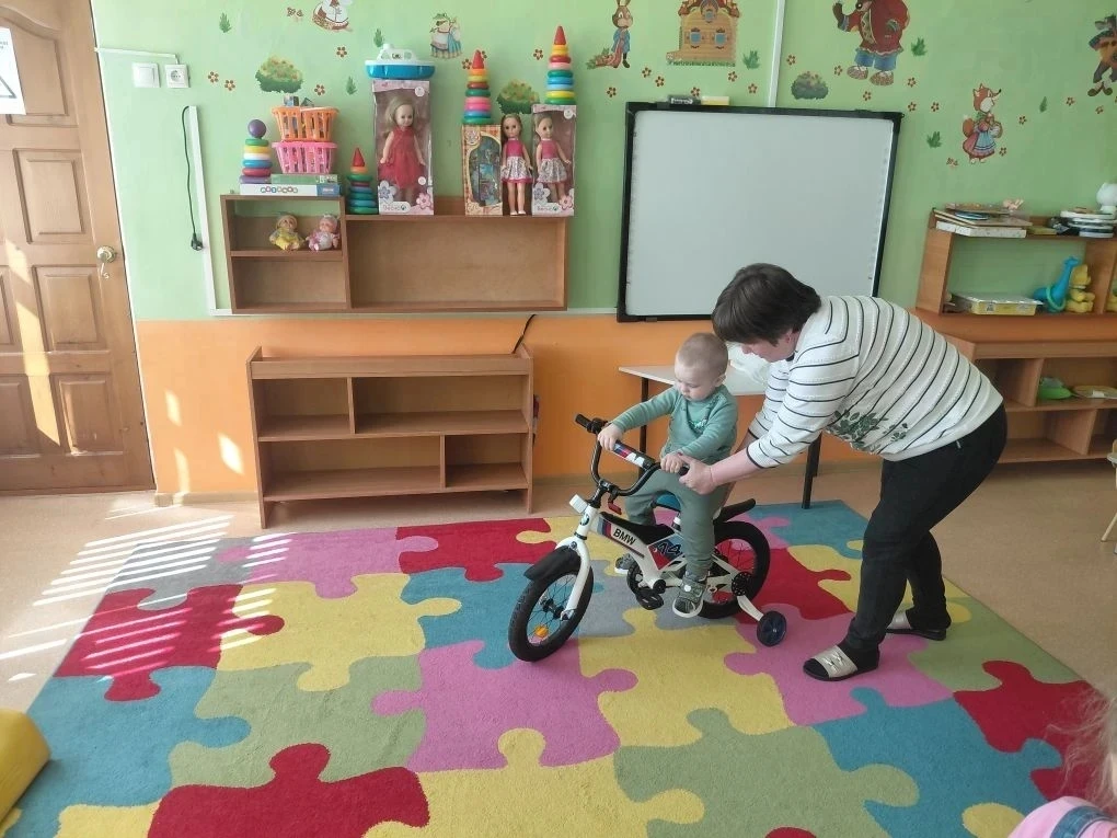 «Всемирный день велосипеда». 🚴🚴 Дети младшей группы детского сада 🧸👧👦 познакомилис...