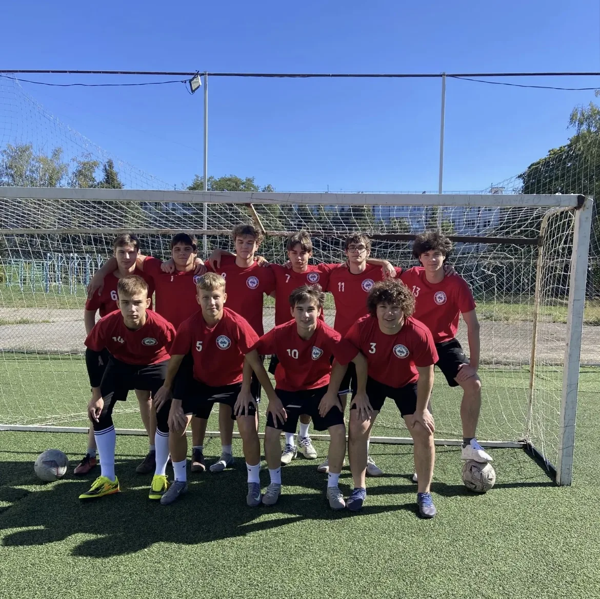 Учебный год только начался, а у нас уже есть повод для гордости! ⚽️Сегодня наши ребята ...