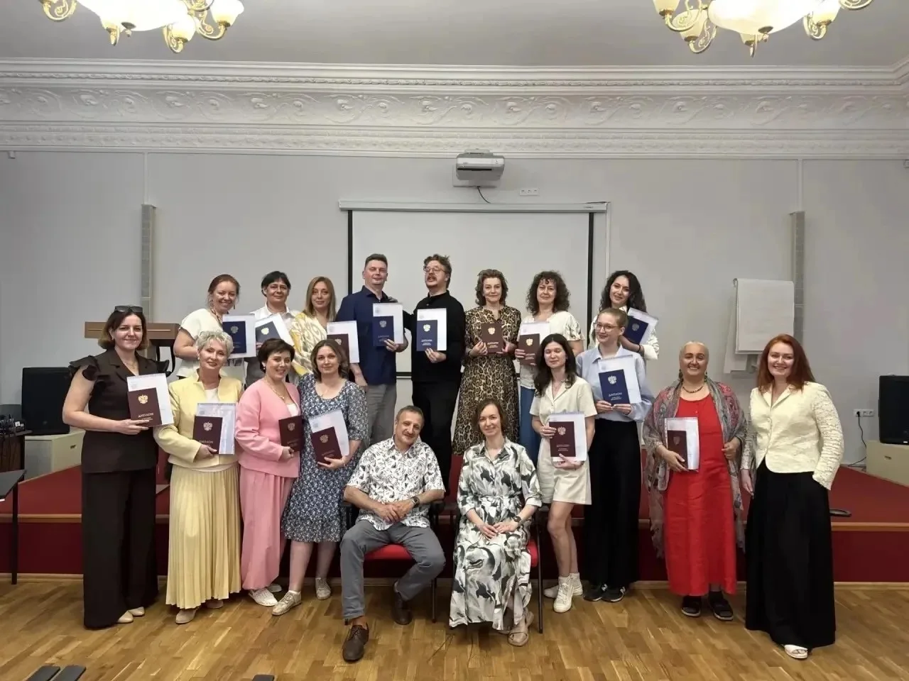 🎭 Важный шаг для театральной педагогики
 
От всей души поздравляем нашего педагога, Ольгу Юрьевну Б