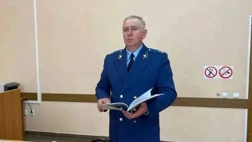 В Трубчевском районе 17-летний помощник комбайнера потерял ногу во время уборки урожая