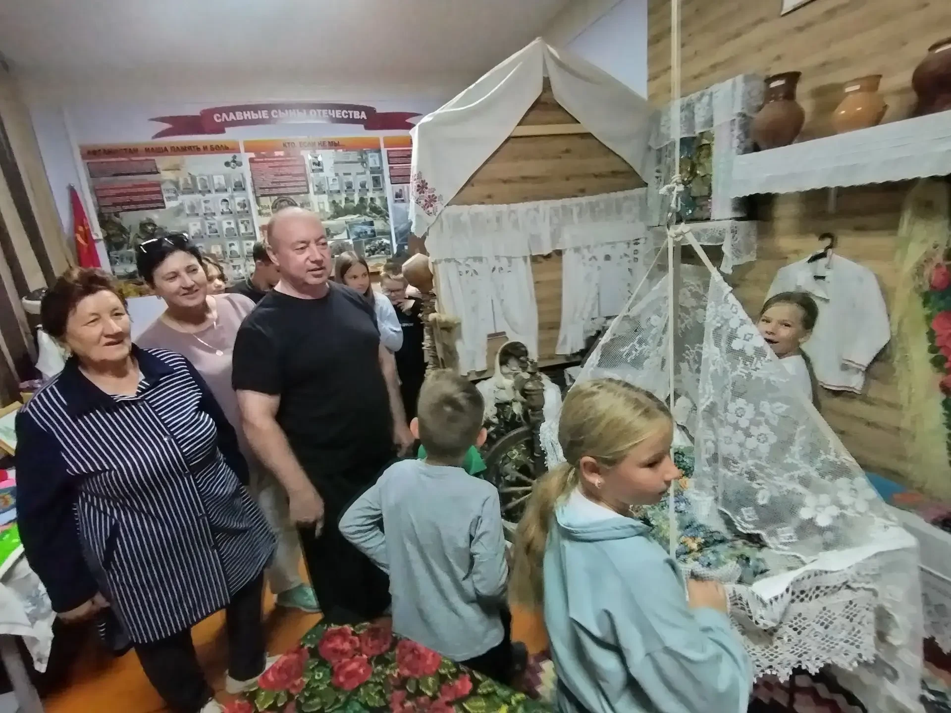 В рамках подготовки к новому учебному году в нашей школе состоялось яркое событие — «Бо...