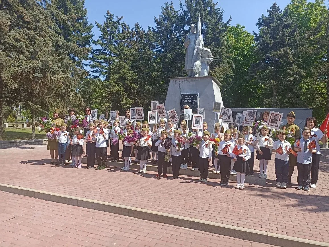 🎖️ Этот День Победы! 🎖️  В  детском саду №1 ст-цы Копанской прошло торжественное мероприятие, посвящ